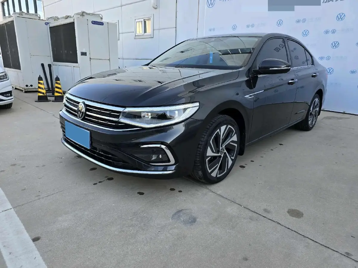 2023 Volkswagen Bora 1.5T 160HP L4 7DCT