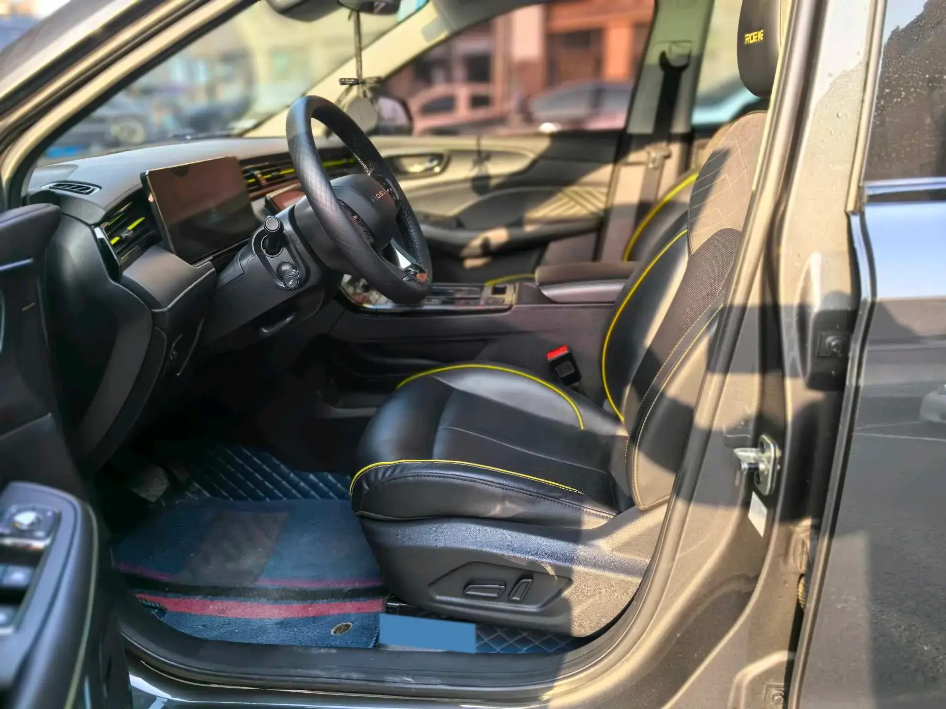 2021 ROEWE RX5 thumbnail 4