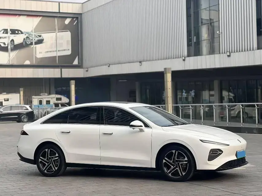 2023 ROEWE D7 thumbnail 3