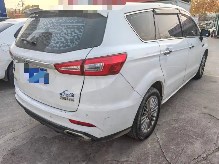 2017 LIFAN XUANLANG thumbnail 3