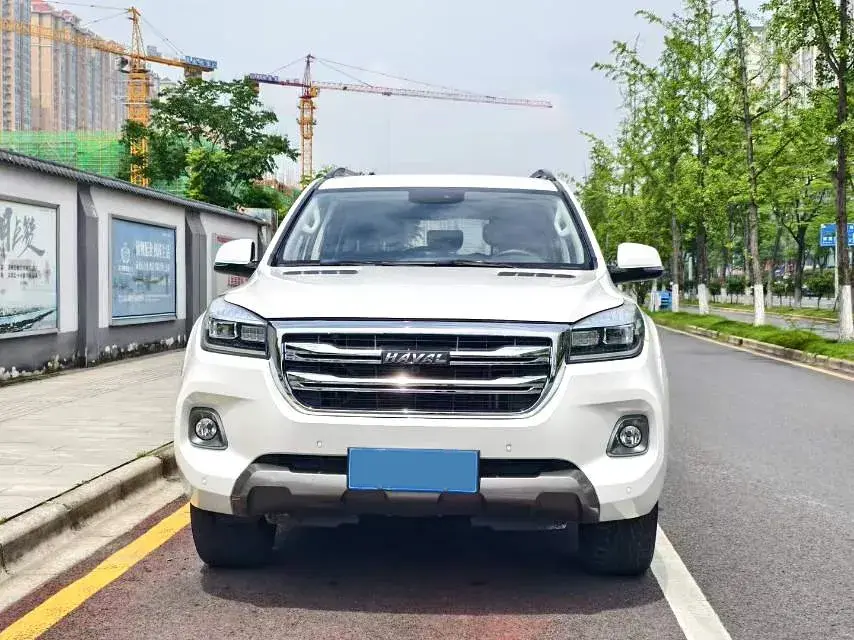 2020 HAVAL H9 thumbnail 2