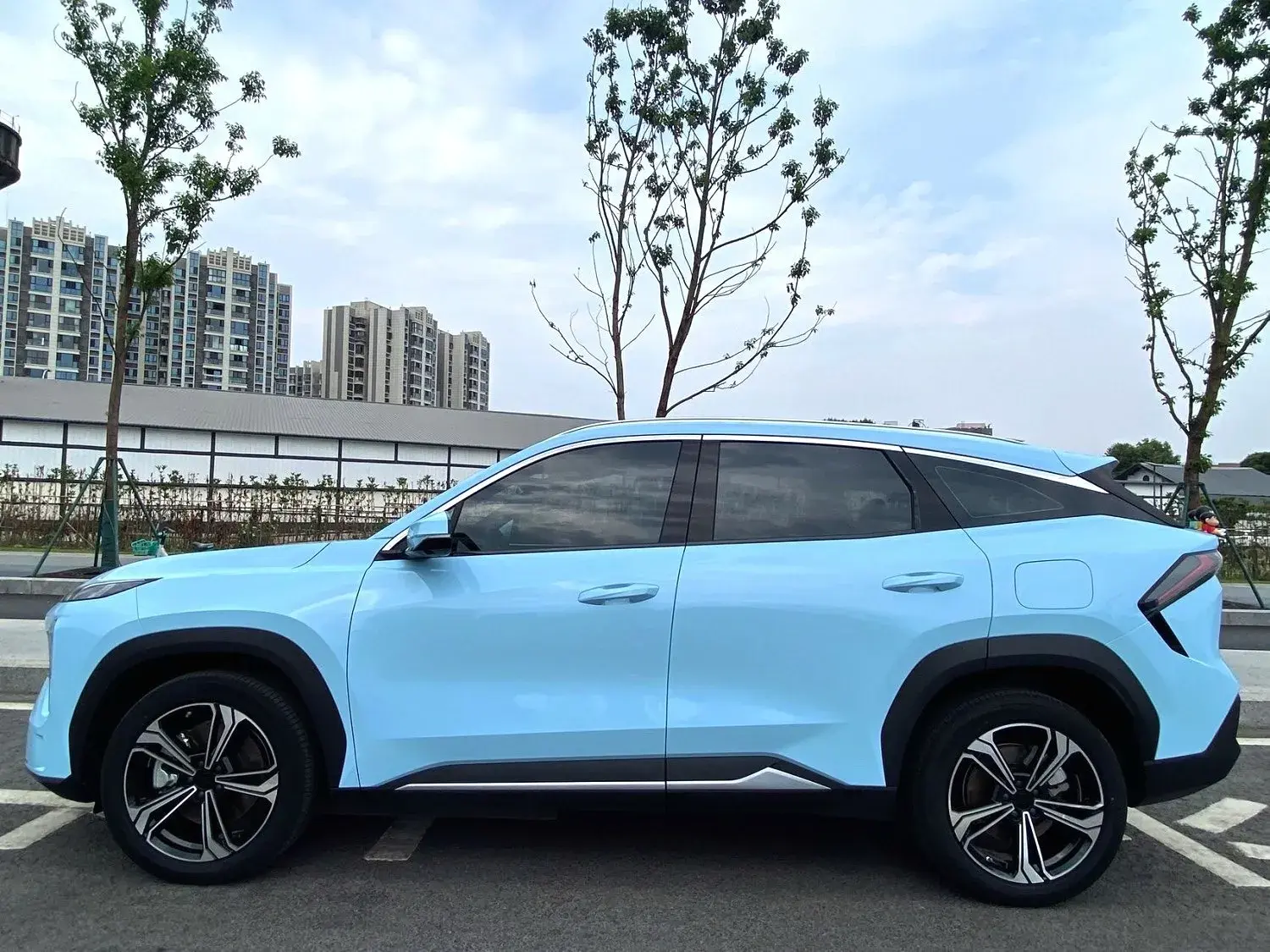 2024 GEELY GALAXY thumbnail 3