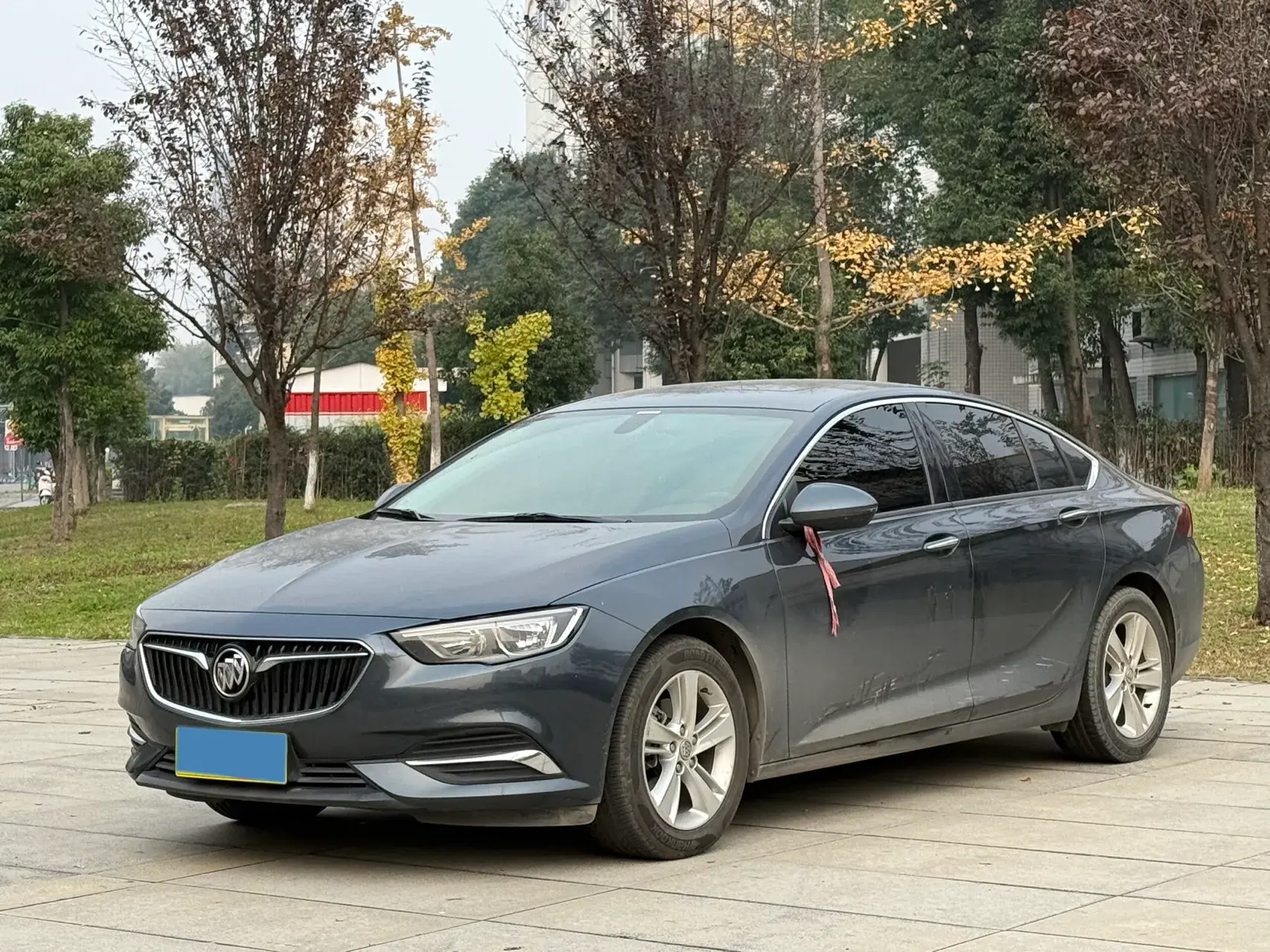 2019 BUICK REGAL view 1