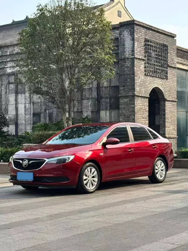 2020 Buick Regal 2.0T 237HP L4 9AT