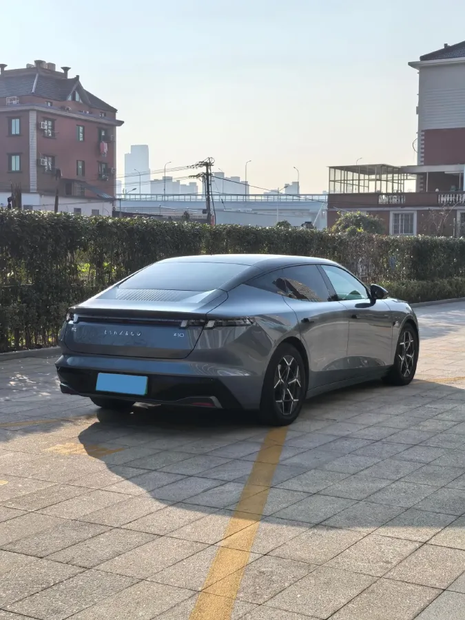 2025 LYNK&CO Z10 BEV 95KWH,autocango,china used car exporter,china ev exporter,chinese used car exporter,chinese used ev exporter