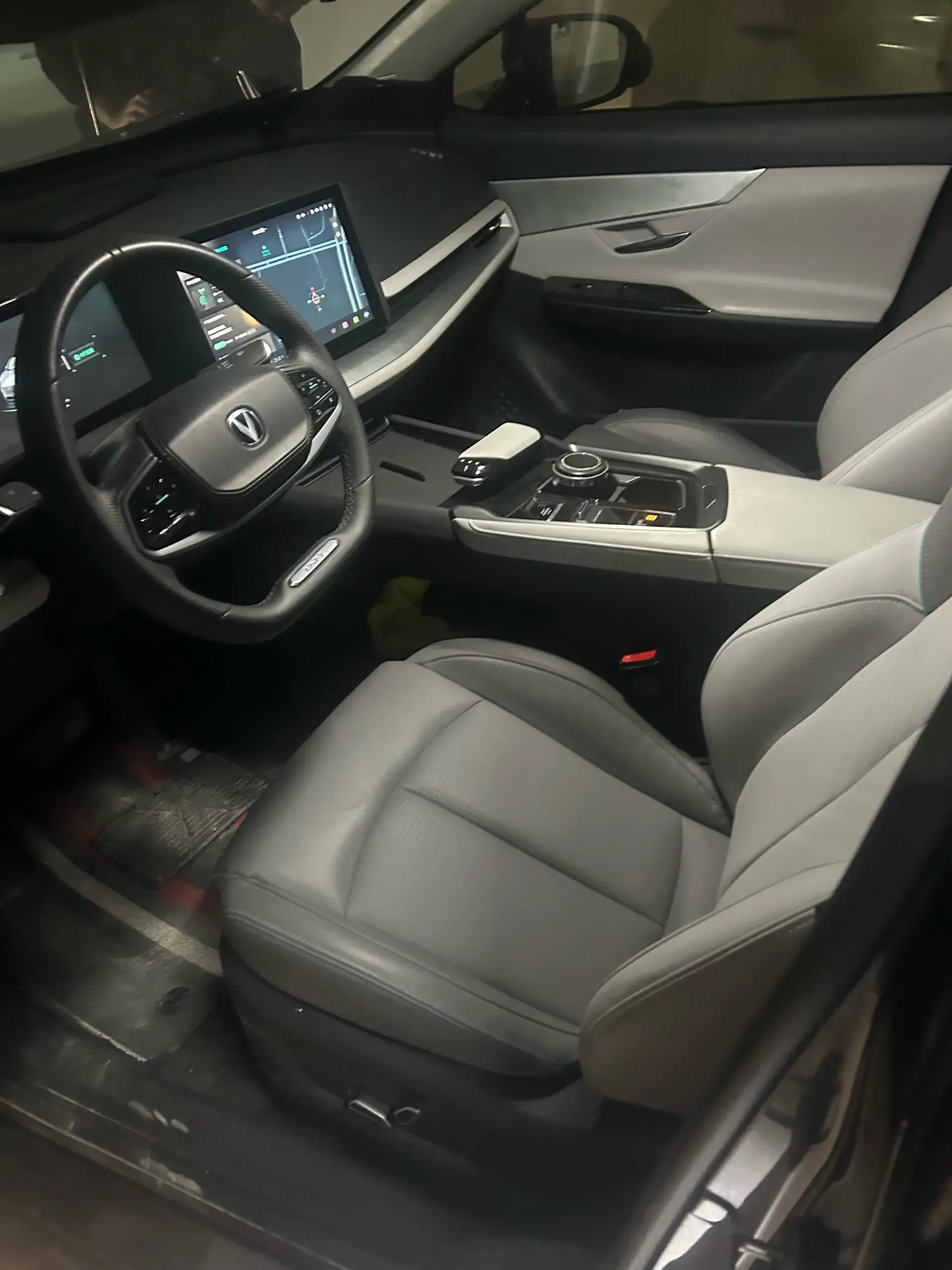 2023 CHANGAN UNI-T thumbnail 3