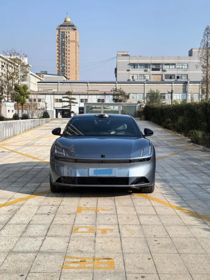 2025 LYNK&CO Z10 BEV 95KWH,autocango,china used car exporter,china ev exporter,chinese used car exporter,chinese used ev exporter