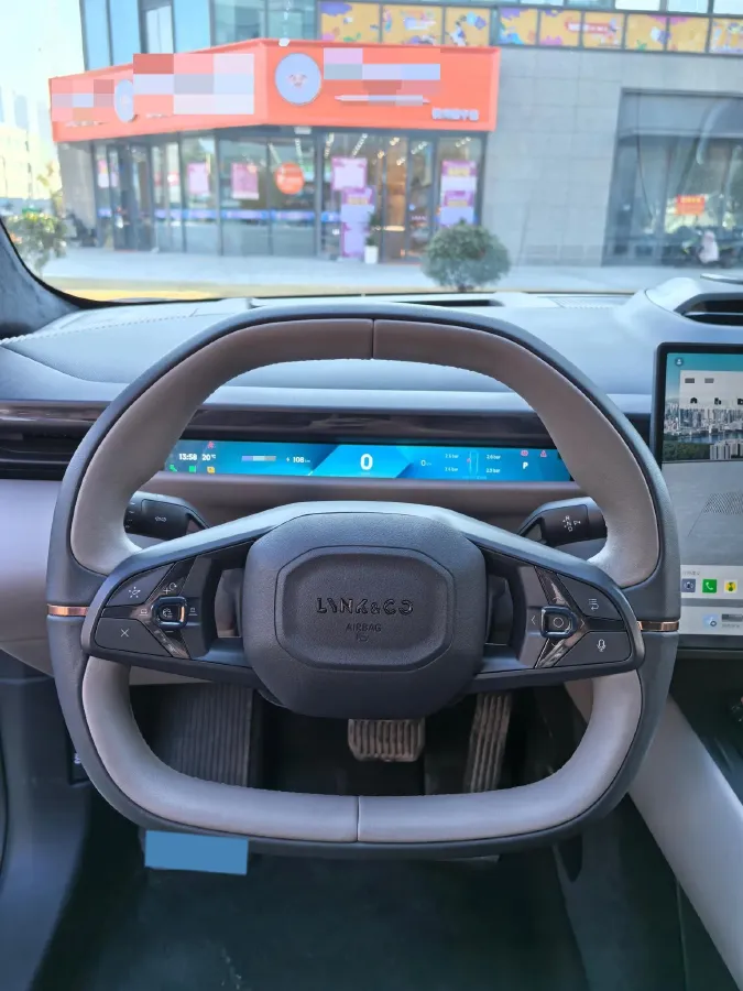 2025 LYNK&CO Z10 BEV 95KWH,autocango,china used car exporter,china ev exporter,chinese used car exporter,chinese used ev exporter