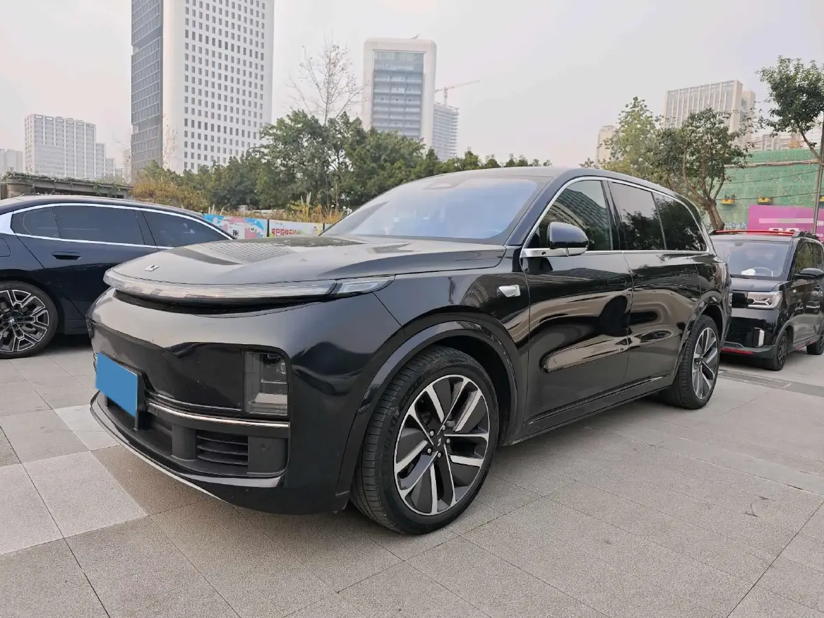 2023 Li L9 Range Extended 154HP REEV 42.6KWH