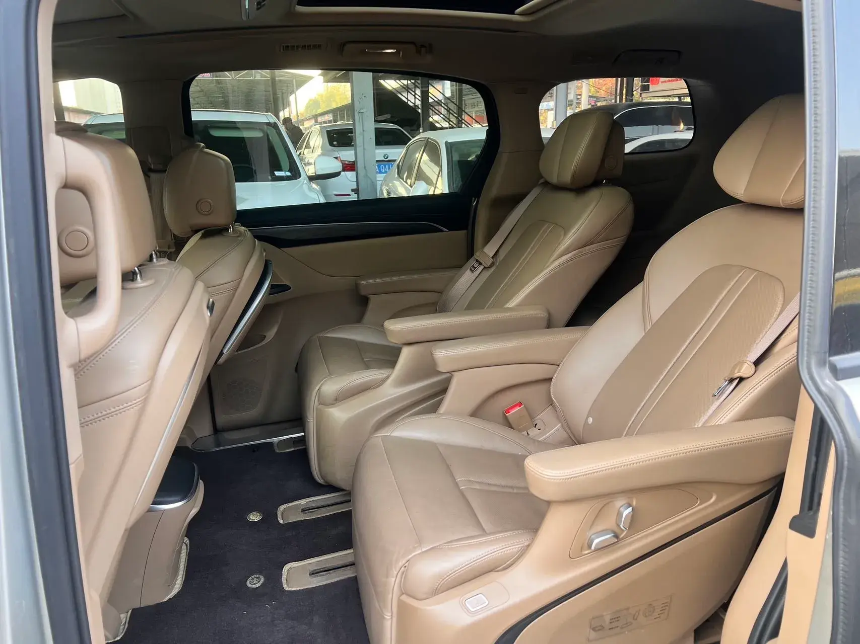 2021 BUICK GL8 thumbnail 3