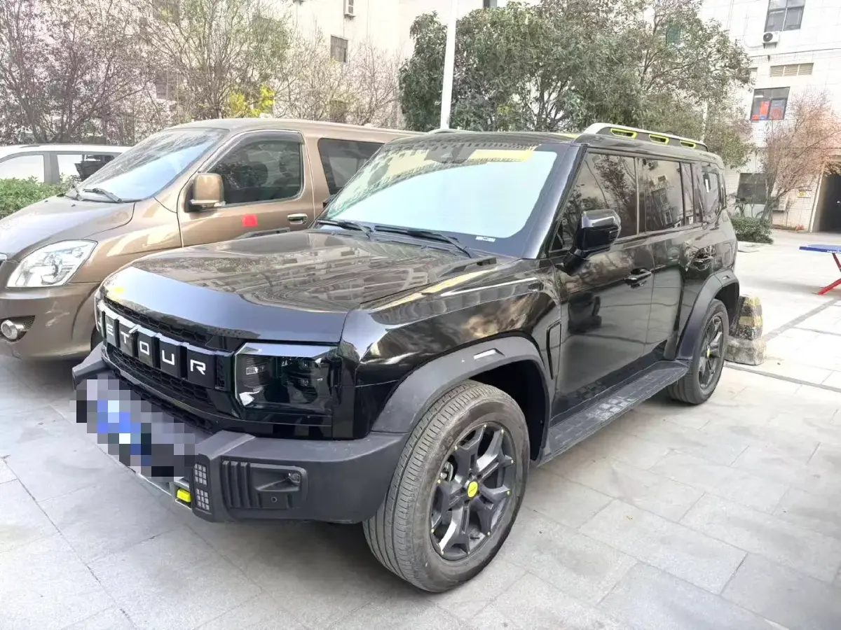 2023 Jetour Traveller 2.0T 254HP L4 7DCT