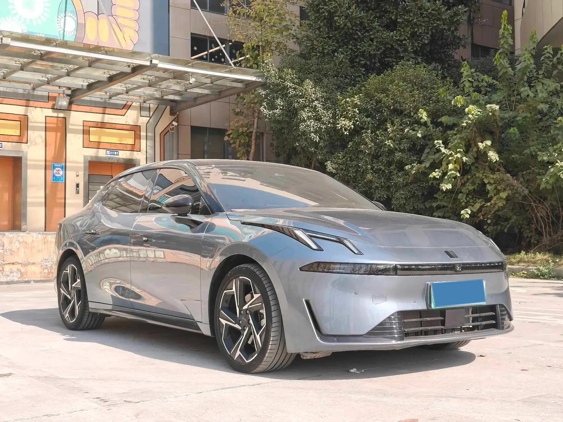 2024 LYNK&CO 07 thumbnail 3