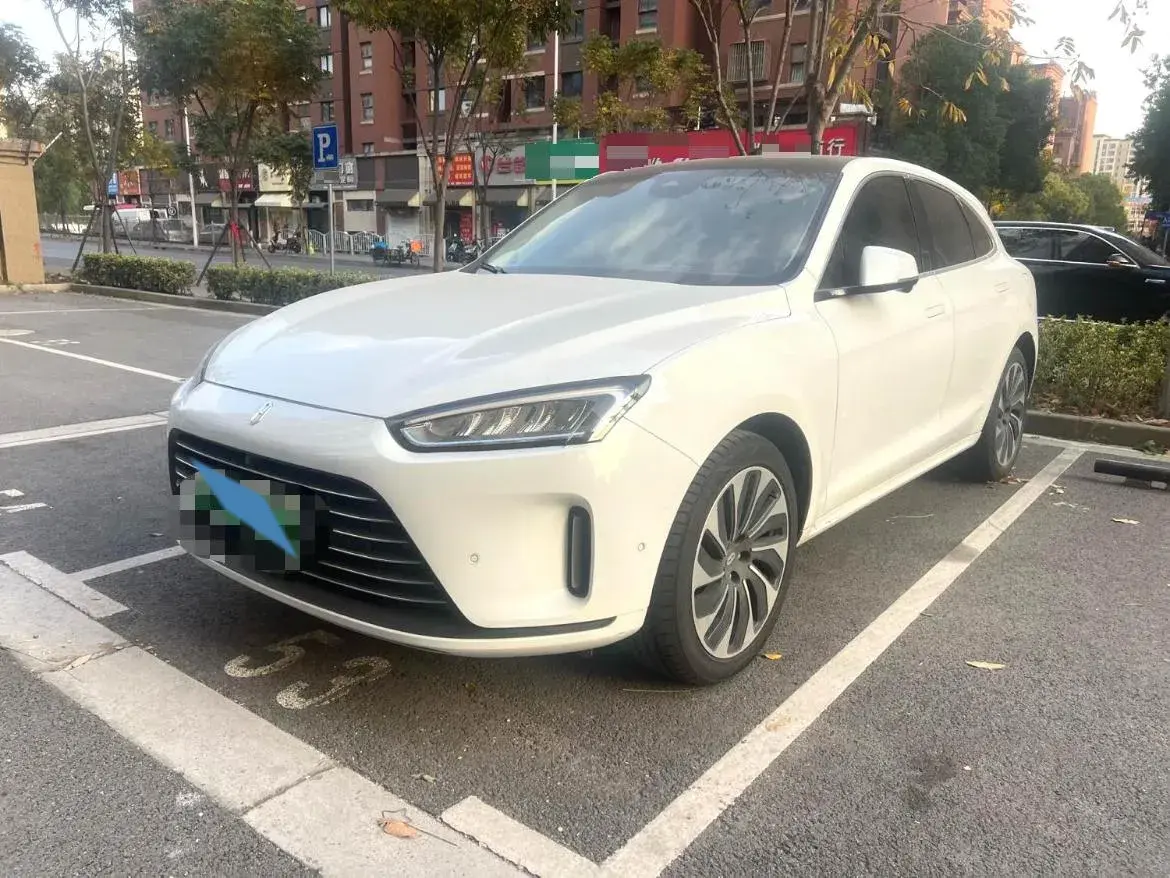 2022 HIMA AITO M5 Range Extended 125HP REEV 40KWH