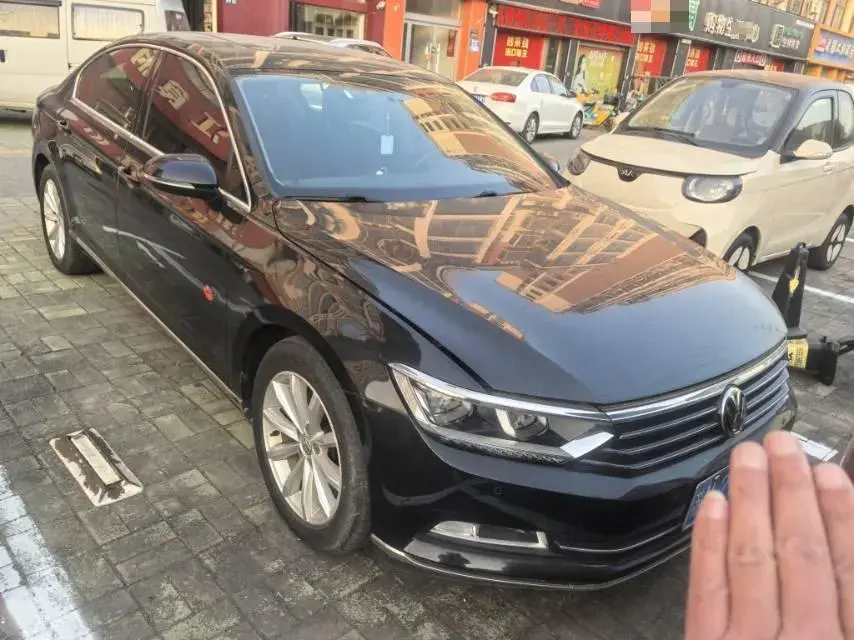 2019 VOLKSWAGEN MAGOTAN thumbnail 4