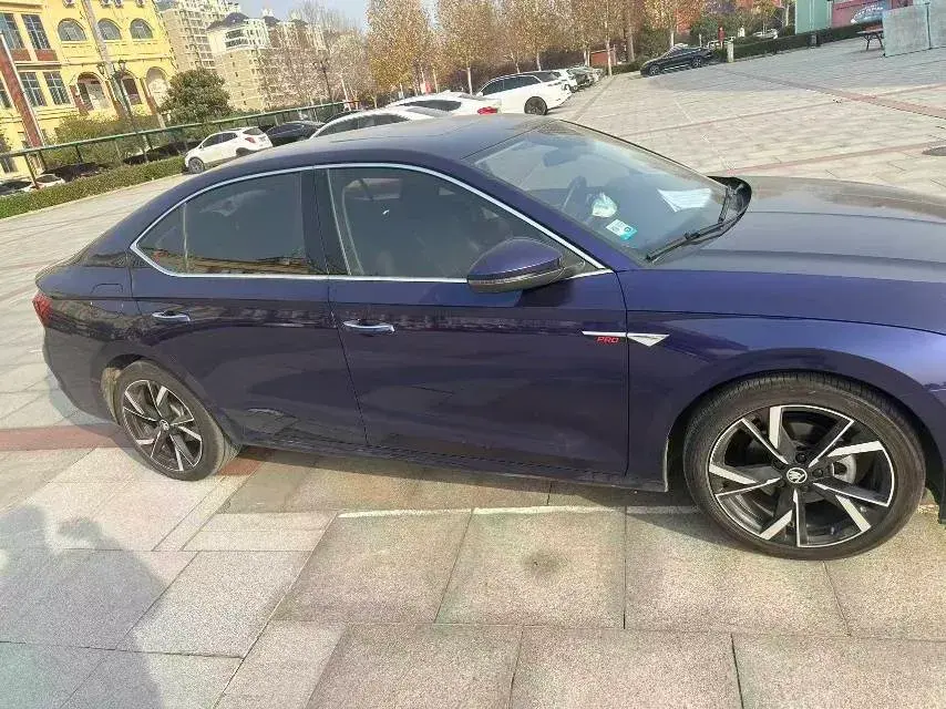 2021 SKODA OCTAVIA thumbnail 4