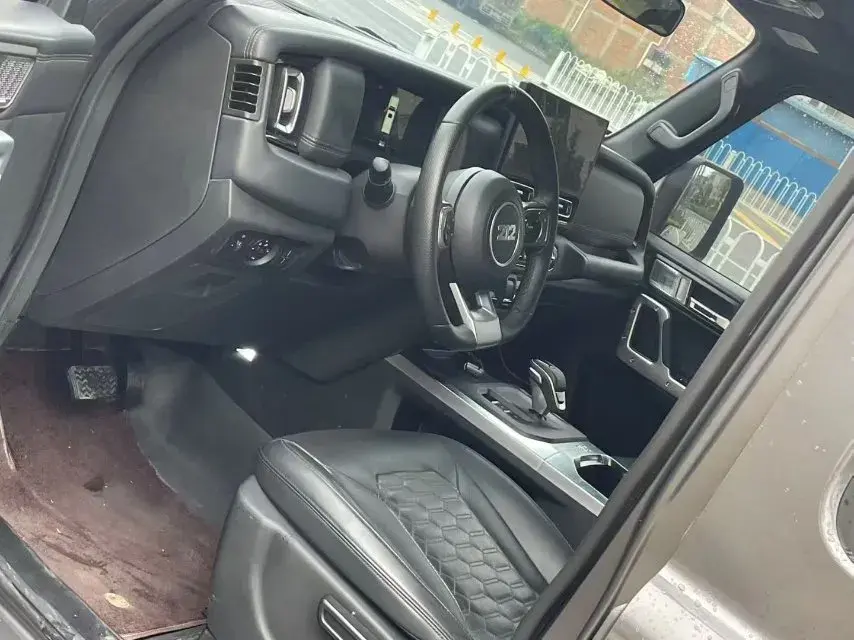 2024 212 212 thumbnail 4