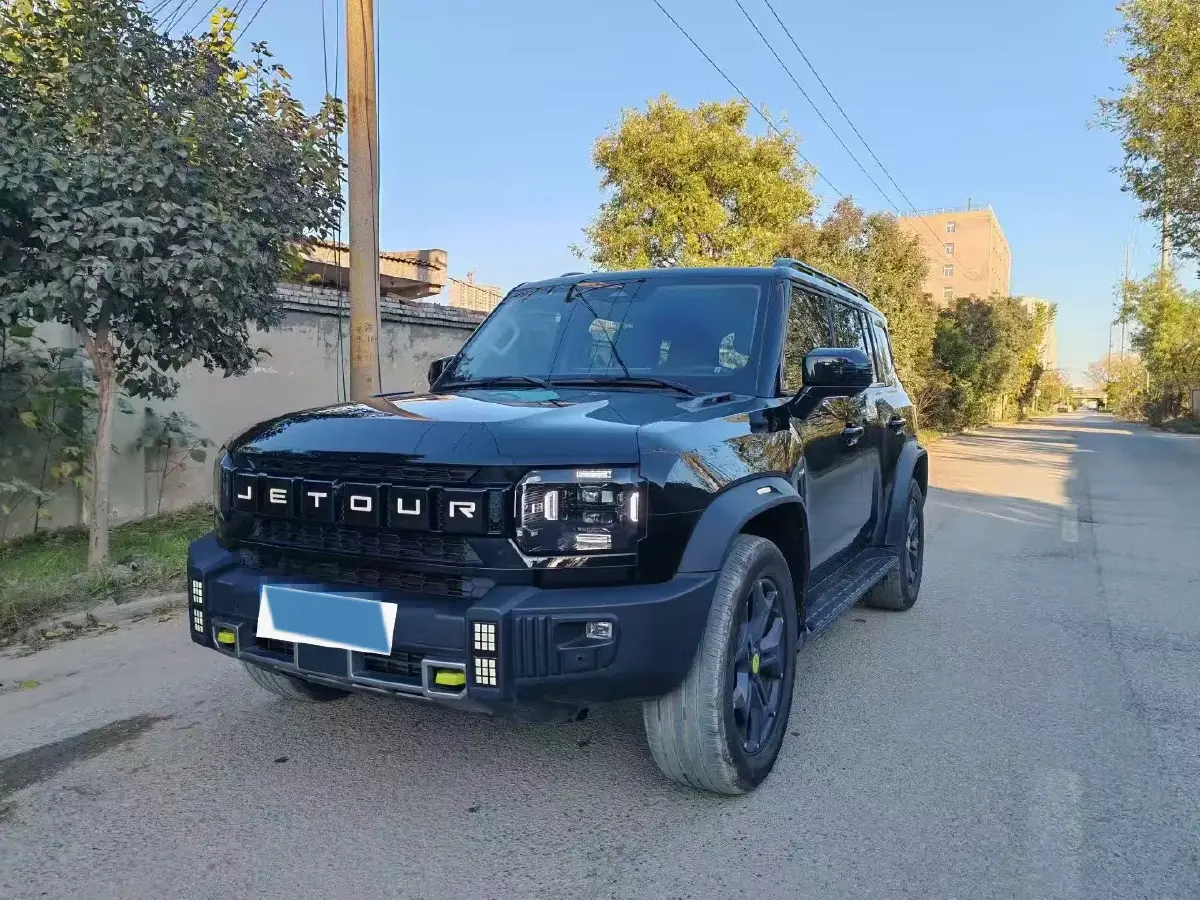 2023 Jetour Traveller 2.0T 254HP L4 7DCT