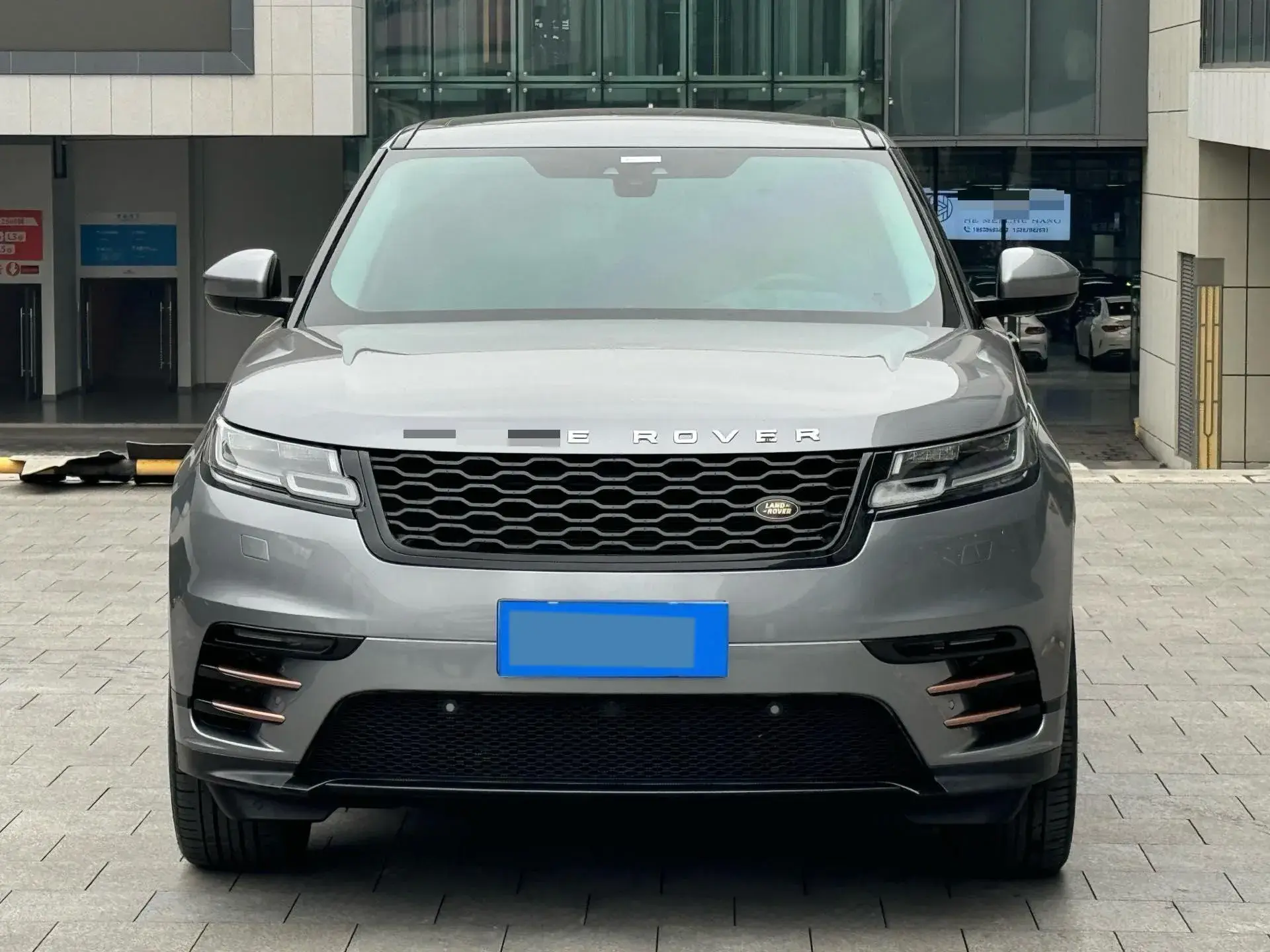 2020 LAND ROVER thumbnail 2