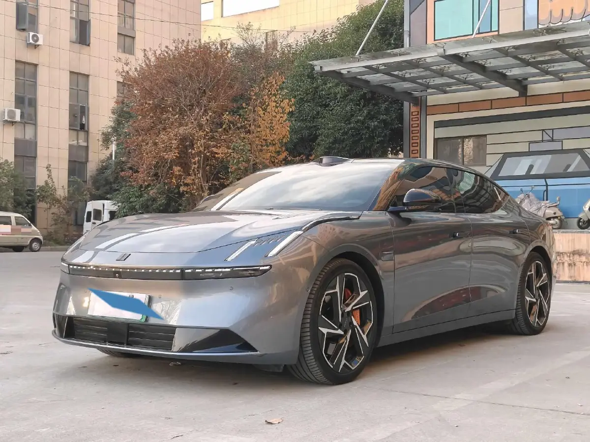 2024 LYNK&CO Z10 BEV 95KWH