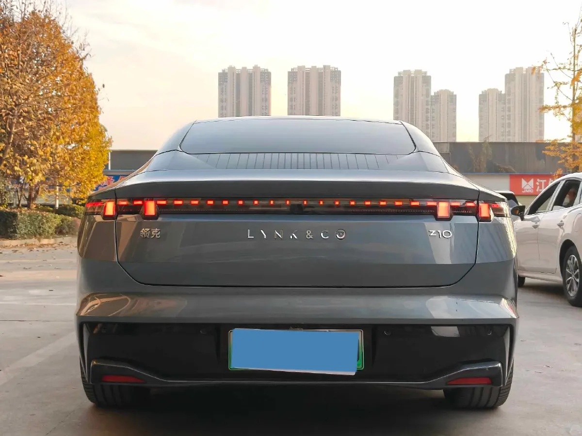 2024 LYNK&CO Z10 BEV 95KWH,autocango,china used car exporter,china ev exporter,chinese used car exporter,chinese used ev exporter