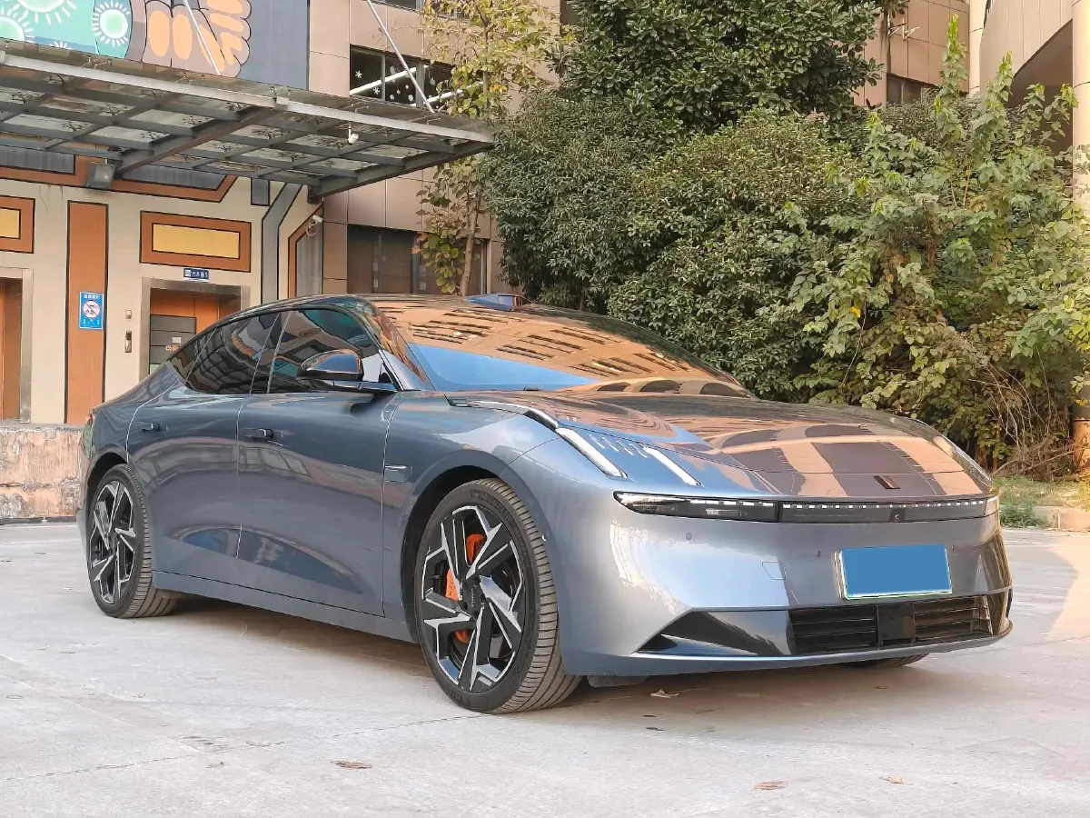 2024 LYNK&CO Z10 BEV 95KWH,autocango,china used car exporter,china ev exporter,chinese used car exporter,chinese used ev exporter