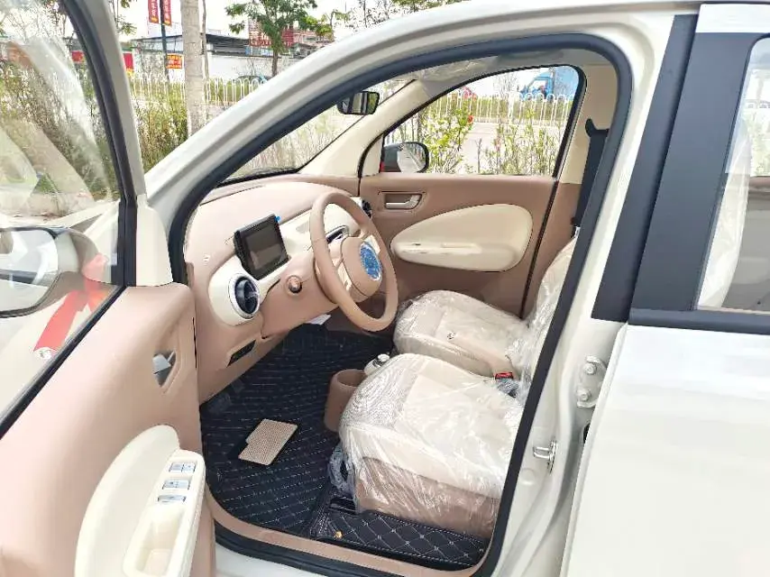 2025 WULING HONGGUANG thumbnail 4