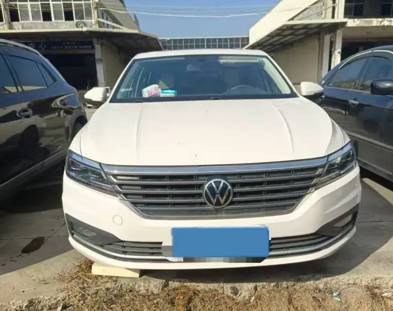 2022 VOLKSWAGEN LAVIDA thumbnail 2