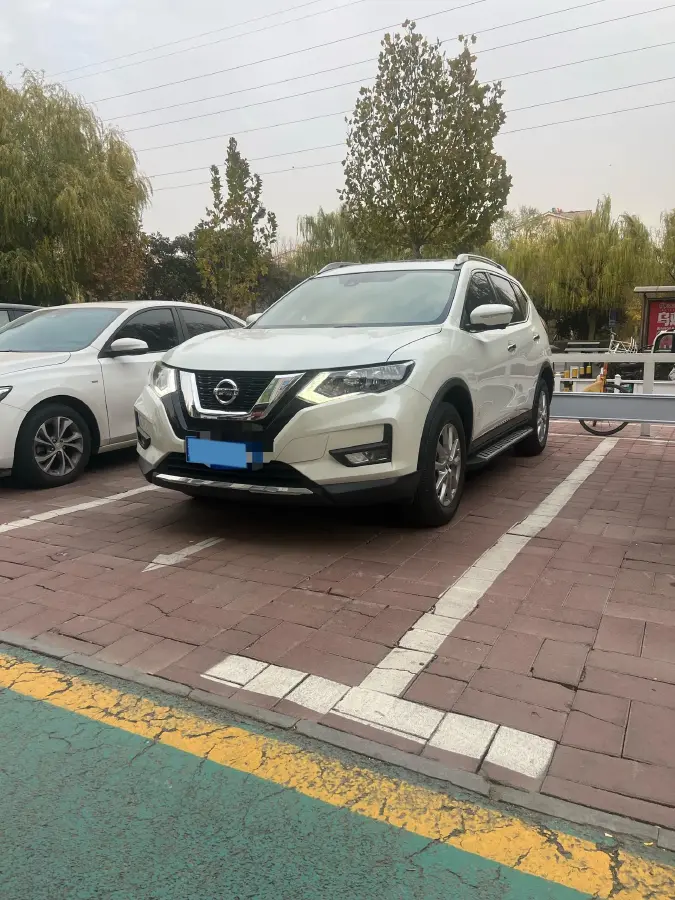 2020 Nissan X-Trail 2.0L 154HP L4 CVT