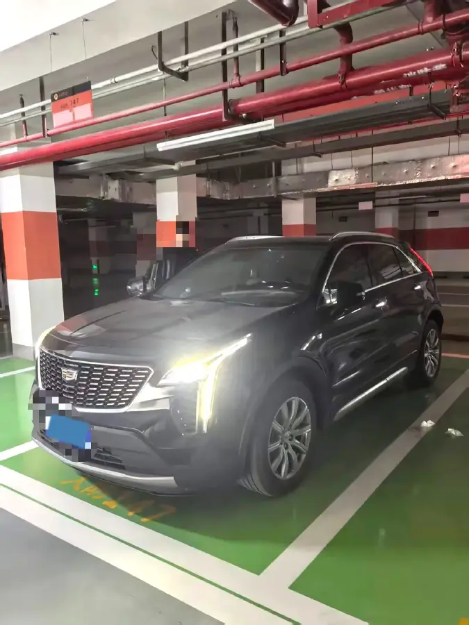 2022 Cadillac XT4 2.0T 237HP L4 9AT