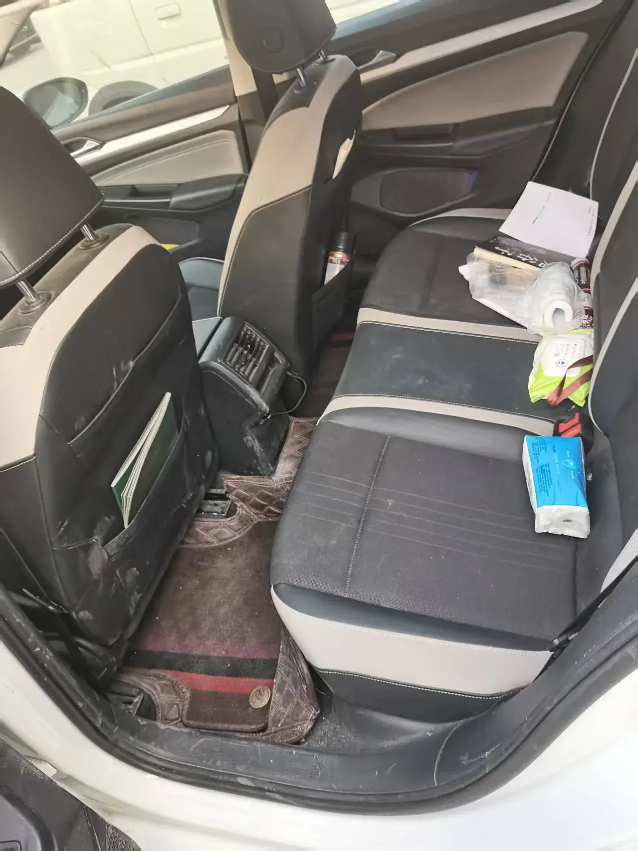 2021 VOLKSWAGEN GOLF thumbnail 4