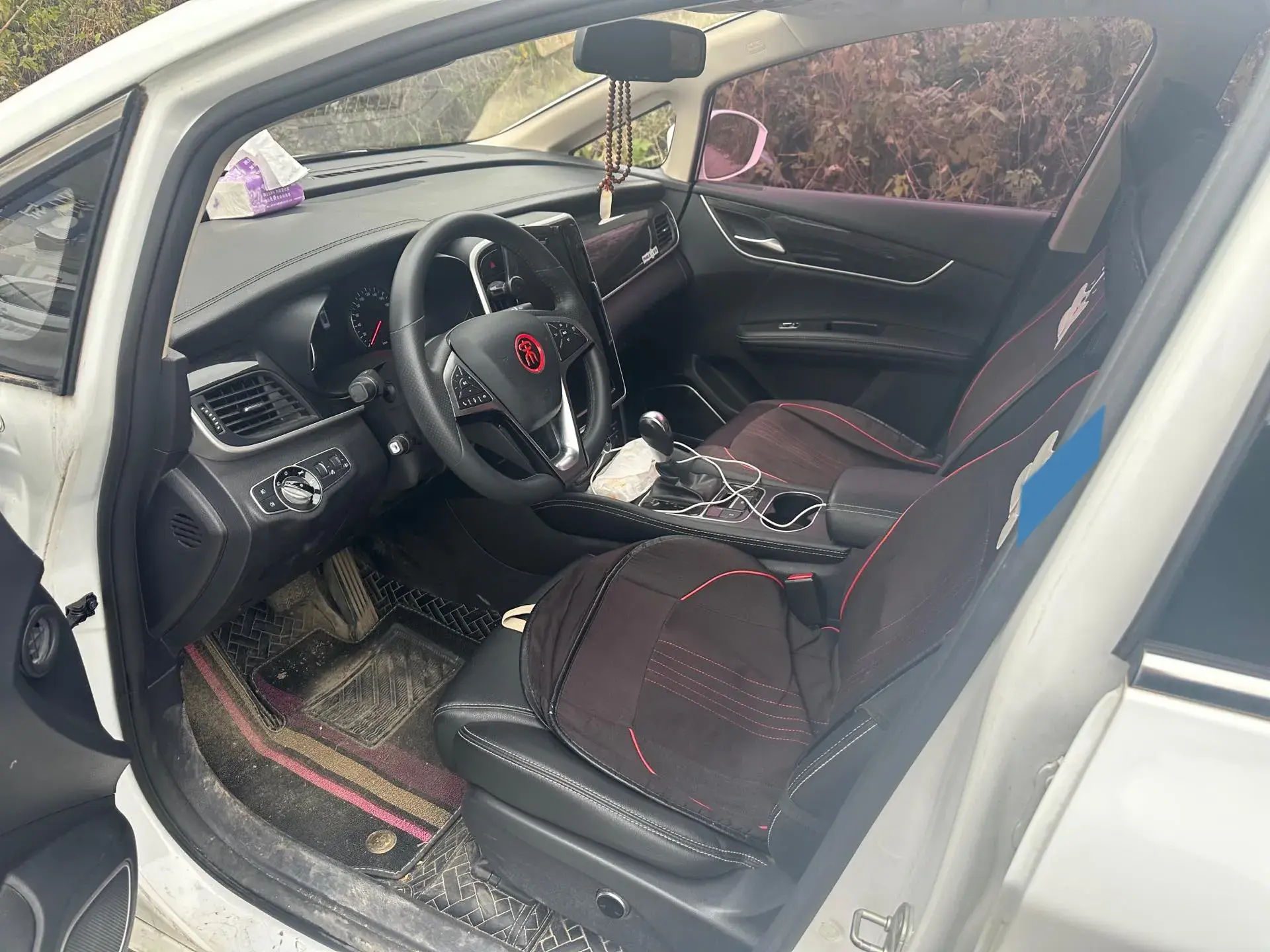 2018 BYD SONG thumbnail 3