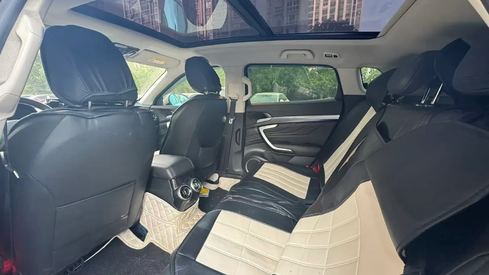 2017 Zotye T700 2.0T 190HP L4 8AT,autocango,china used car exporter,china ev exporter,chinese used car exporter,chinese used ev exporter