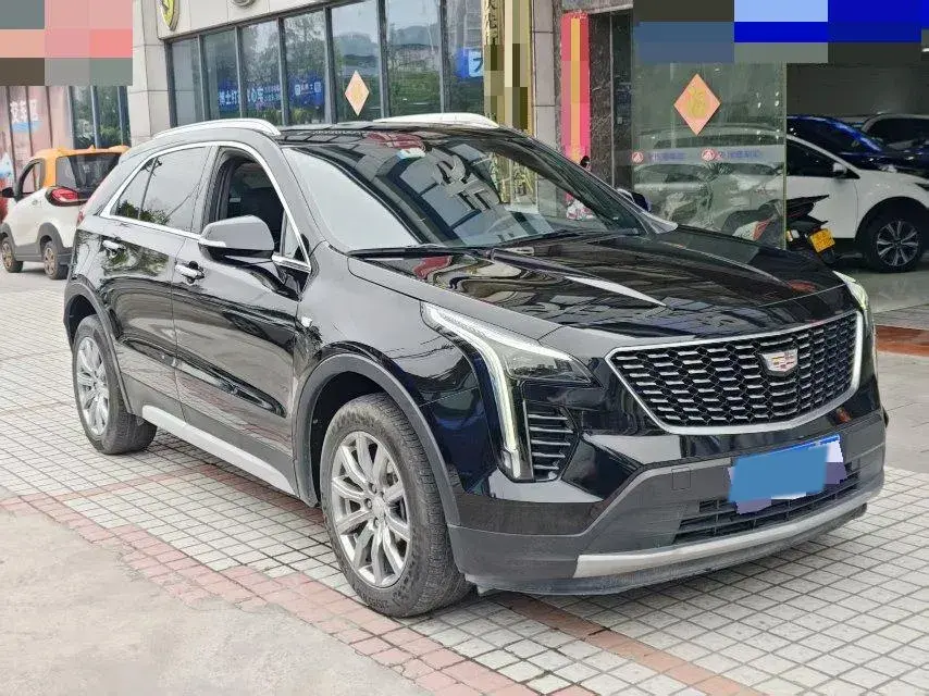 2021 CADILLAC XT4 thumbnail 3