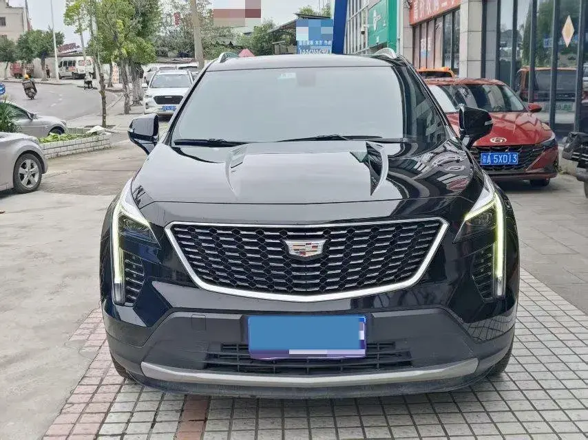 2021 CADILLAC XT4 thumbnail 2