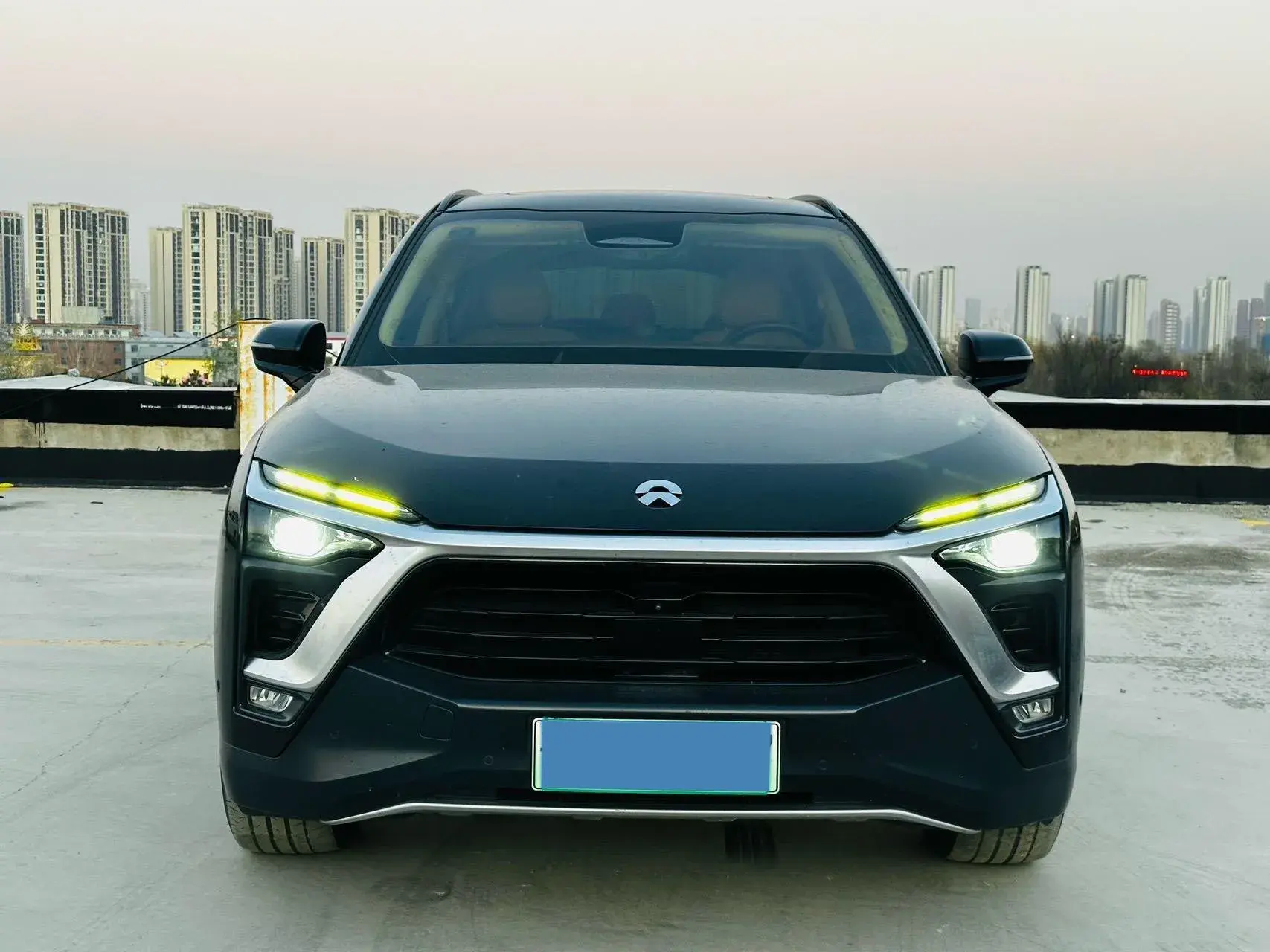 2019 NIO ES6 thumbnail 2