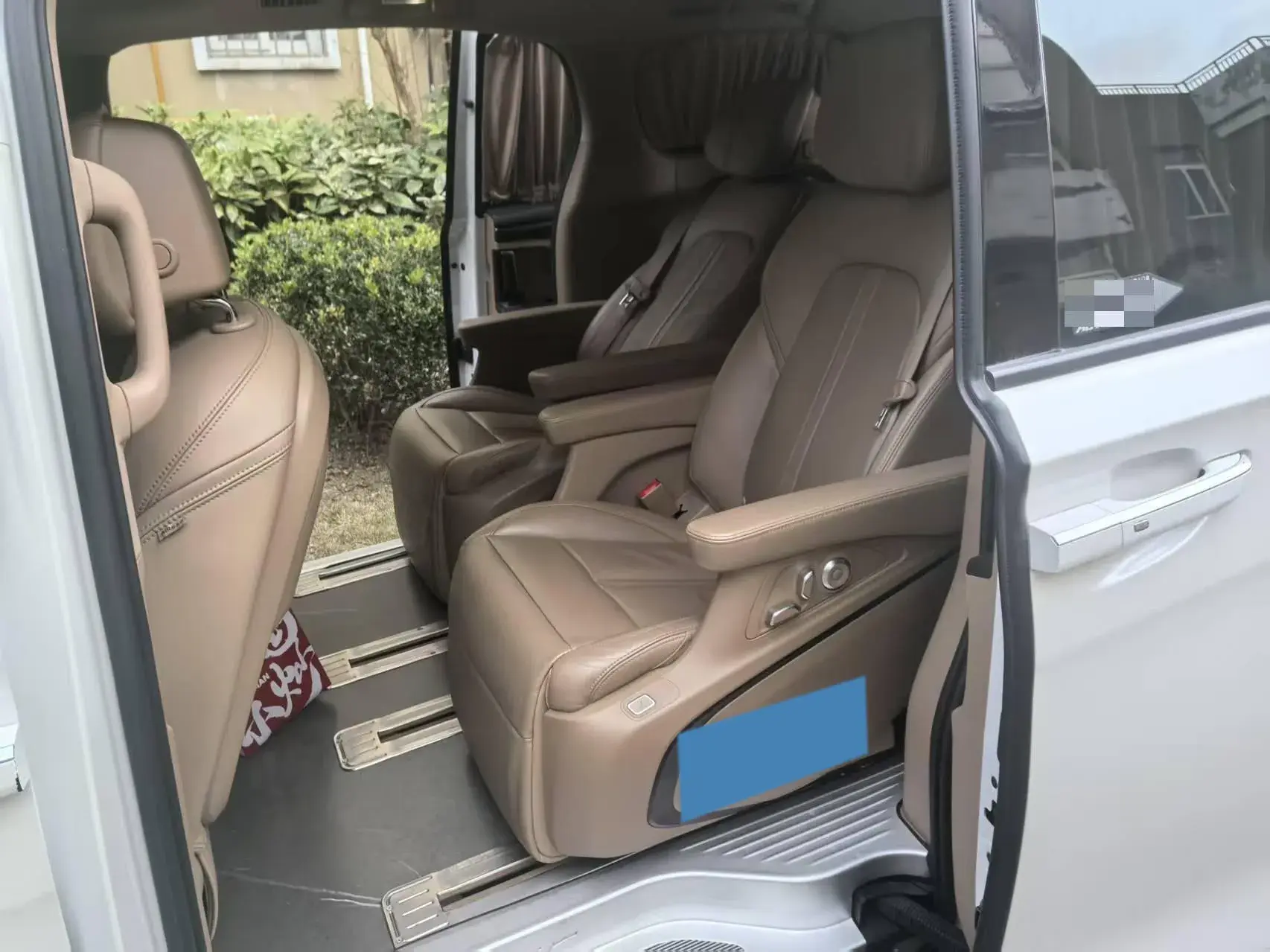 2021 BUICK GL8 thumbnail 2