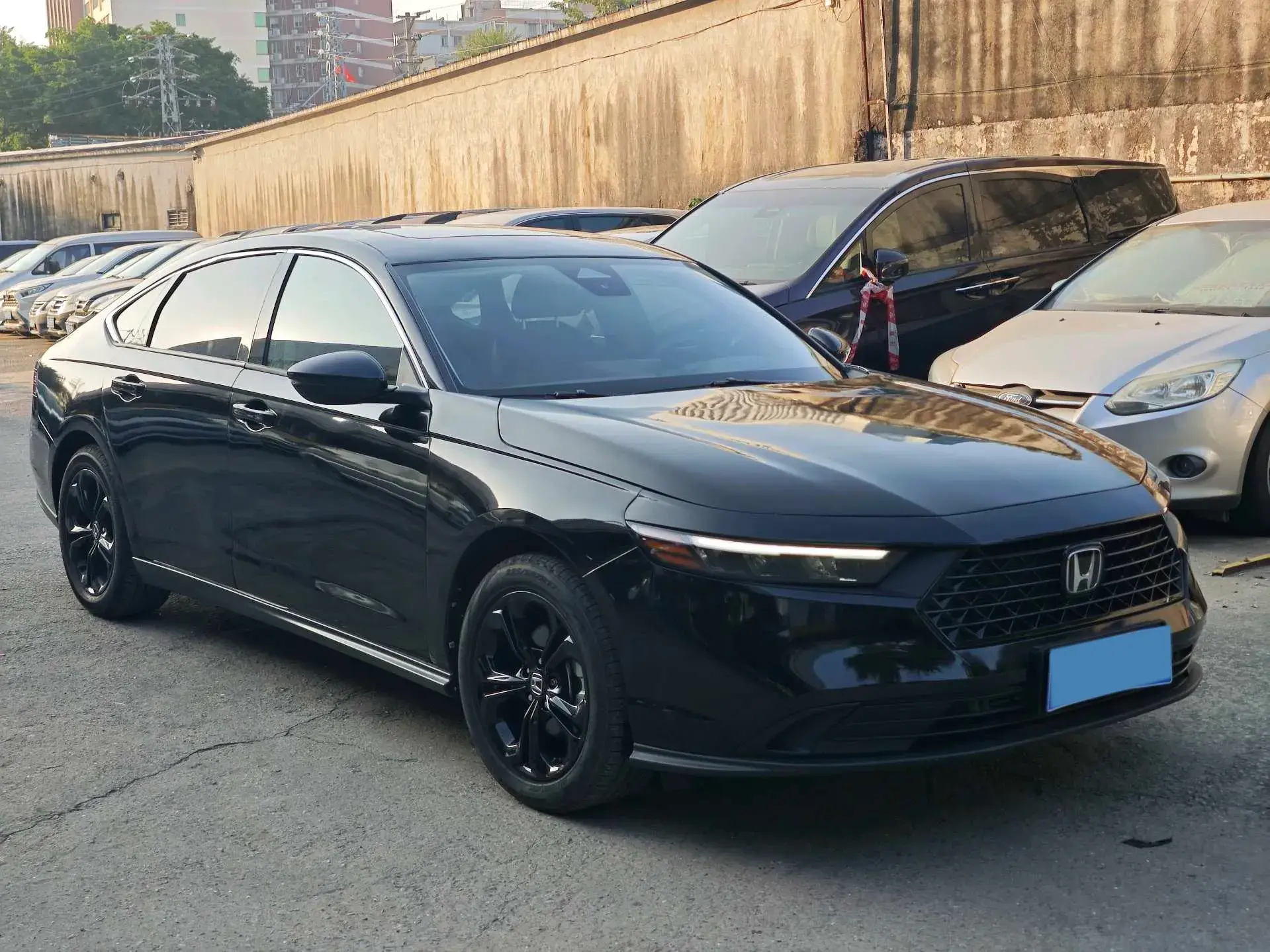 2025 HONDA ACCORD thumbnail 3