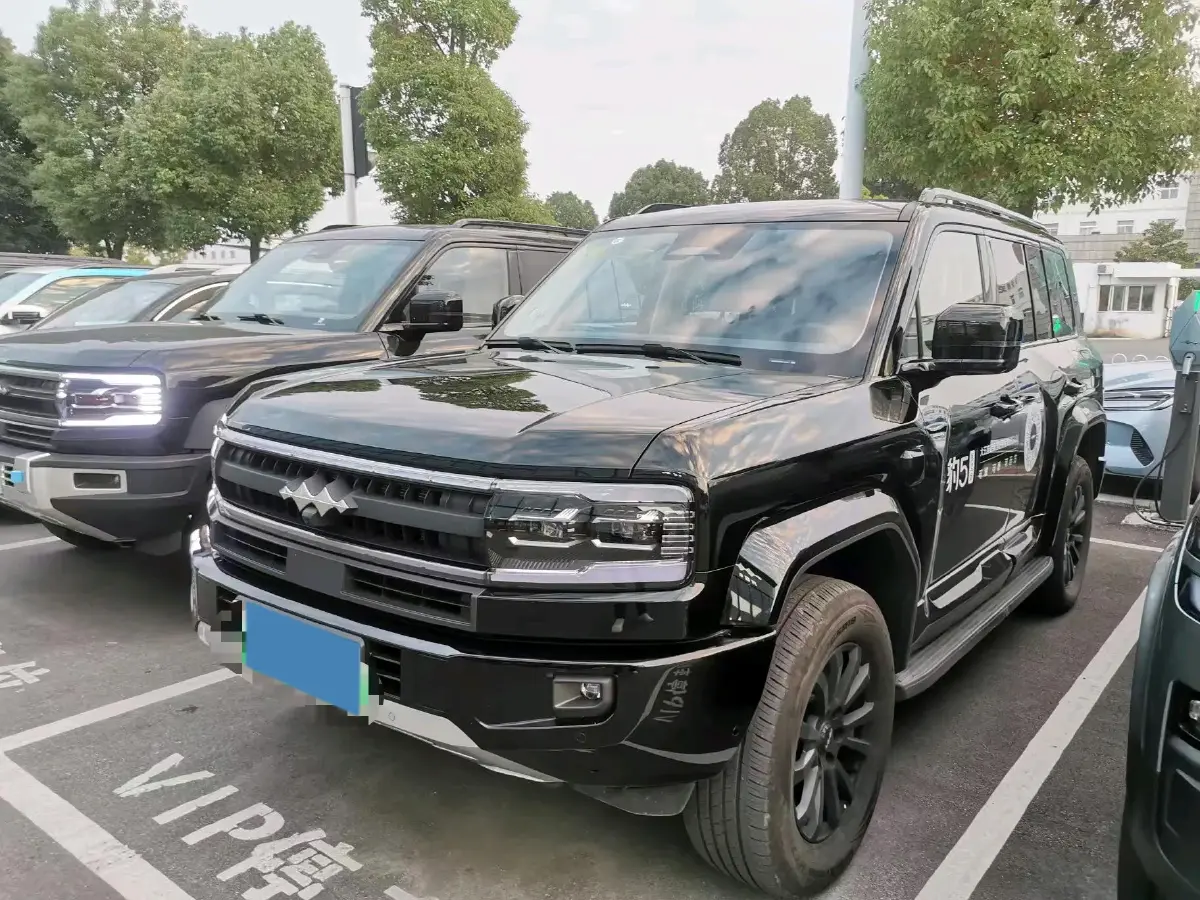 2025 FangChengBao Bao 5 1.5T 194HP L4 E-CVT PHEV 31.8KWH