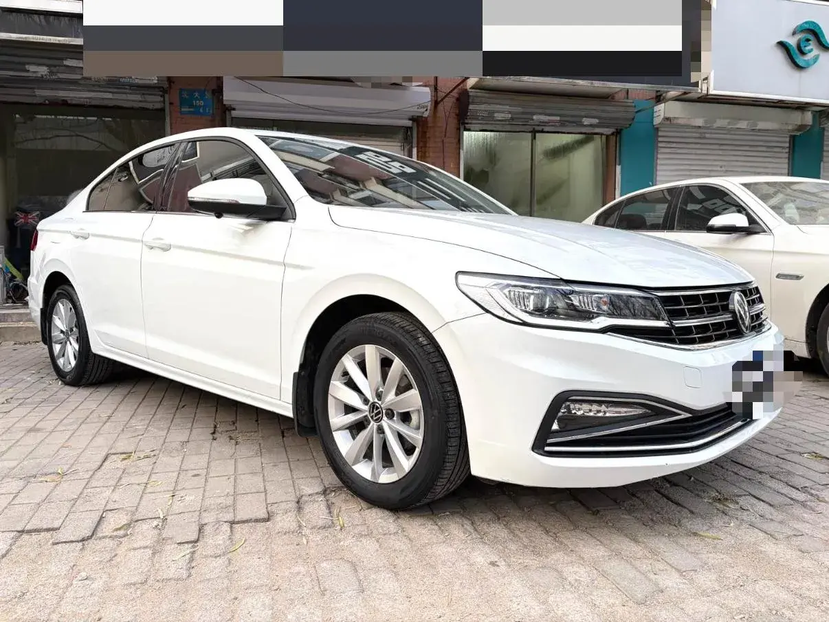 2021 VOLKSWAGEN BORA thumbnail 3