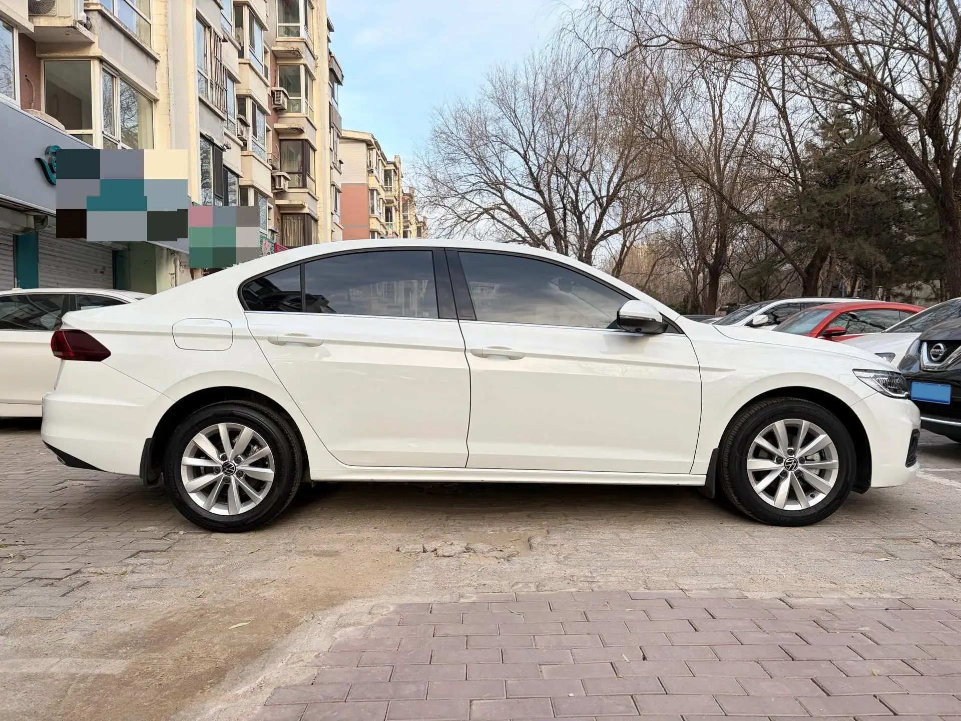 2021 VOLKSWAGEN BORA thumbnail 4