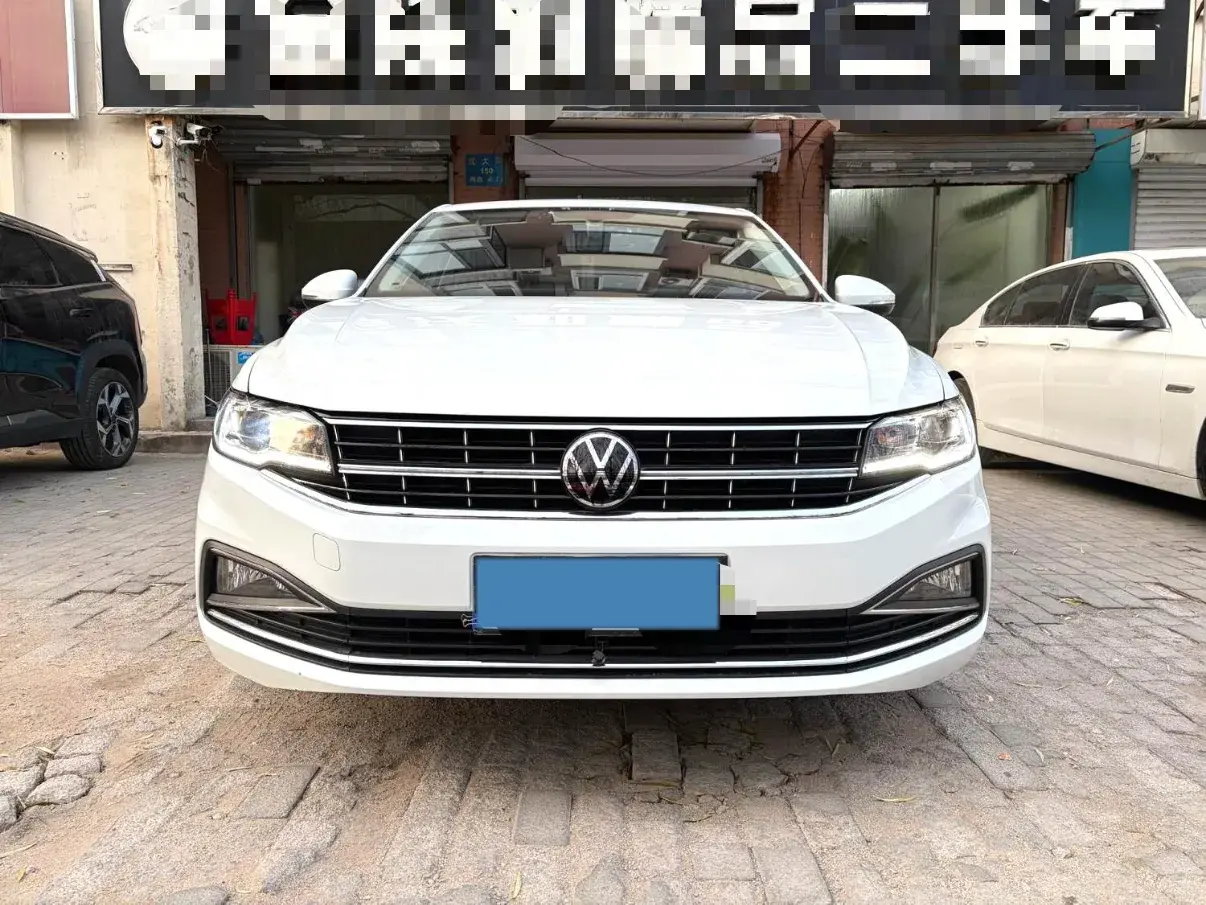 2021 VOLKSWAGEN BORA thumbnail 2