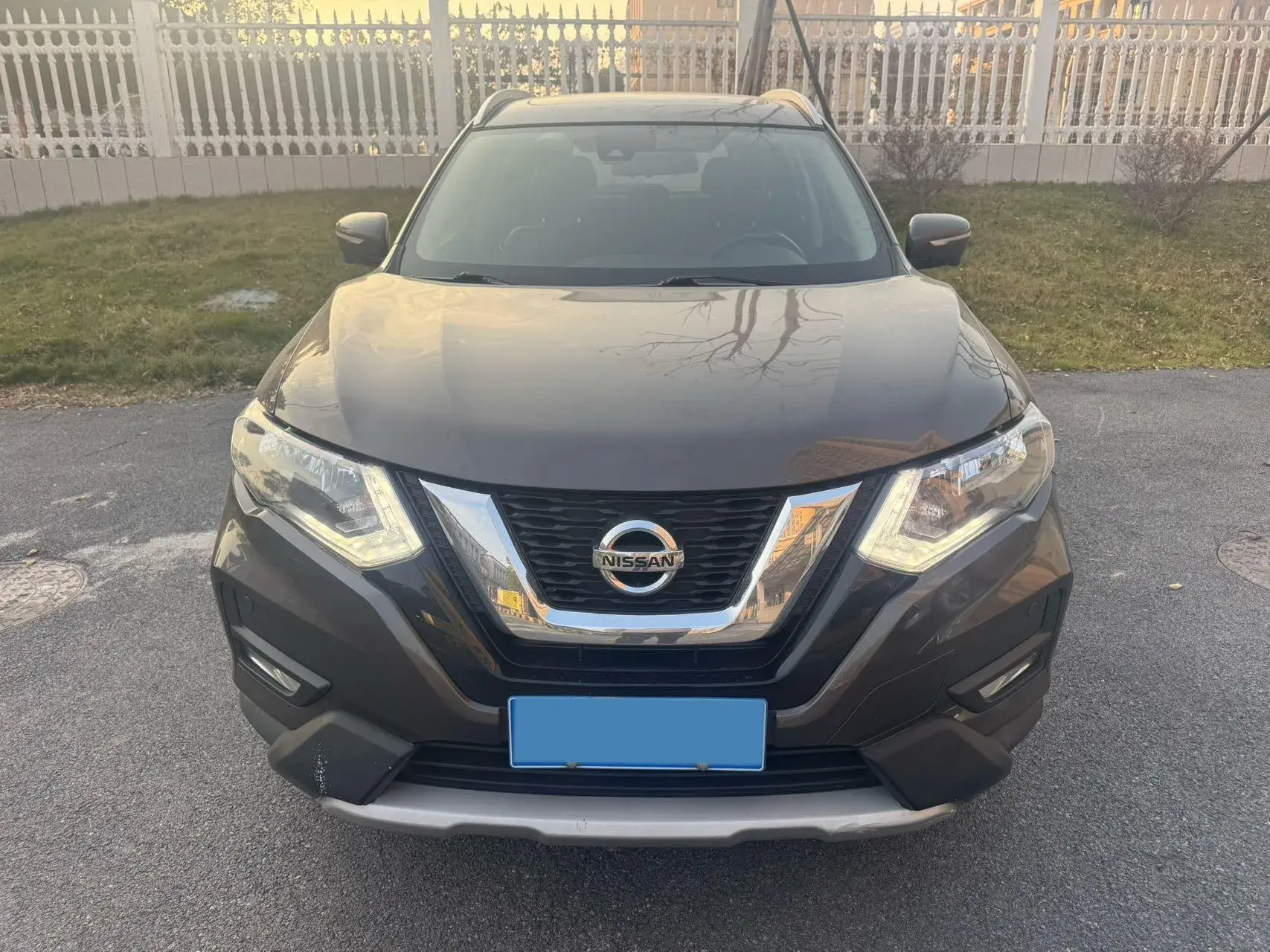 2019 NISSAN X-TRAIL thumbnail 2