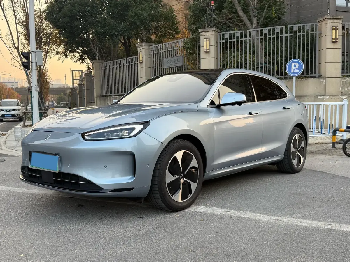 2023 HIMA AITO M5 BEV 80KWH