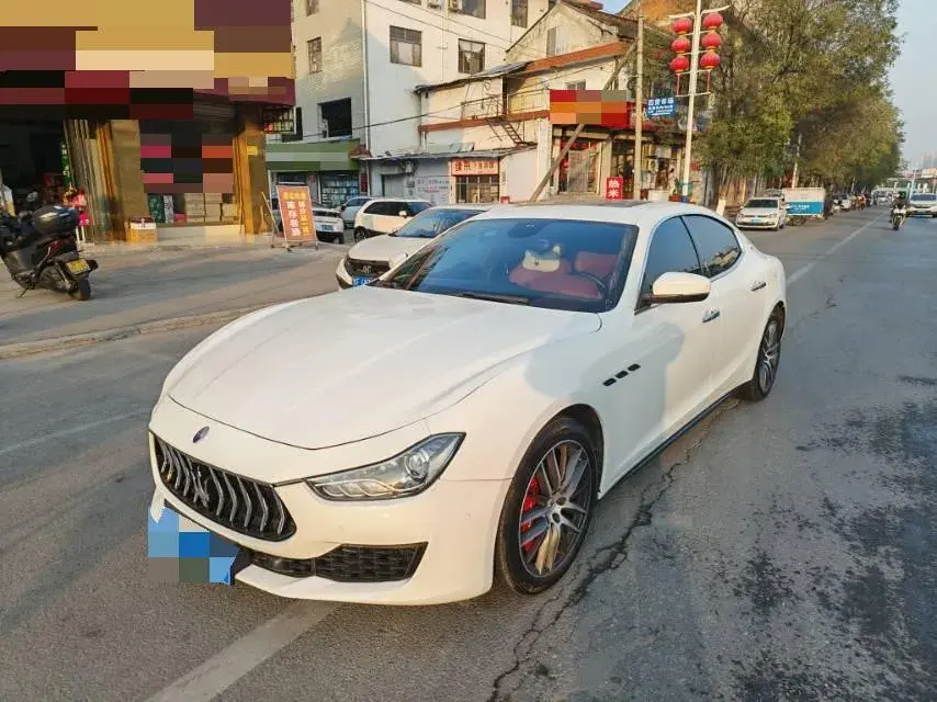 2021 Maserati Ghibli 2.0T 330HP L4 8AT