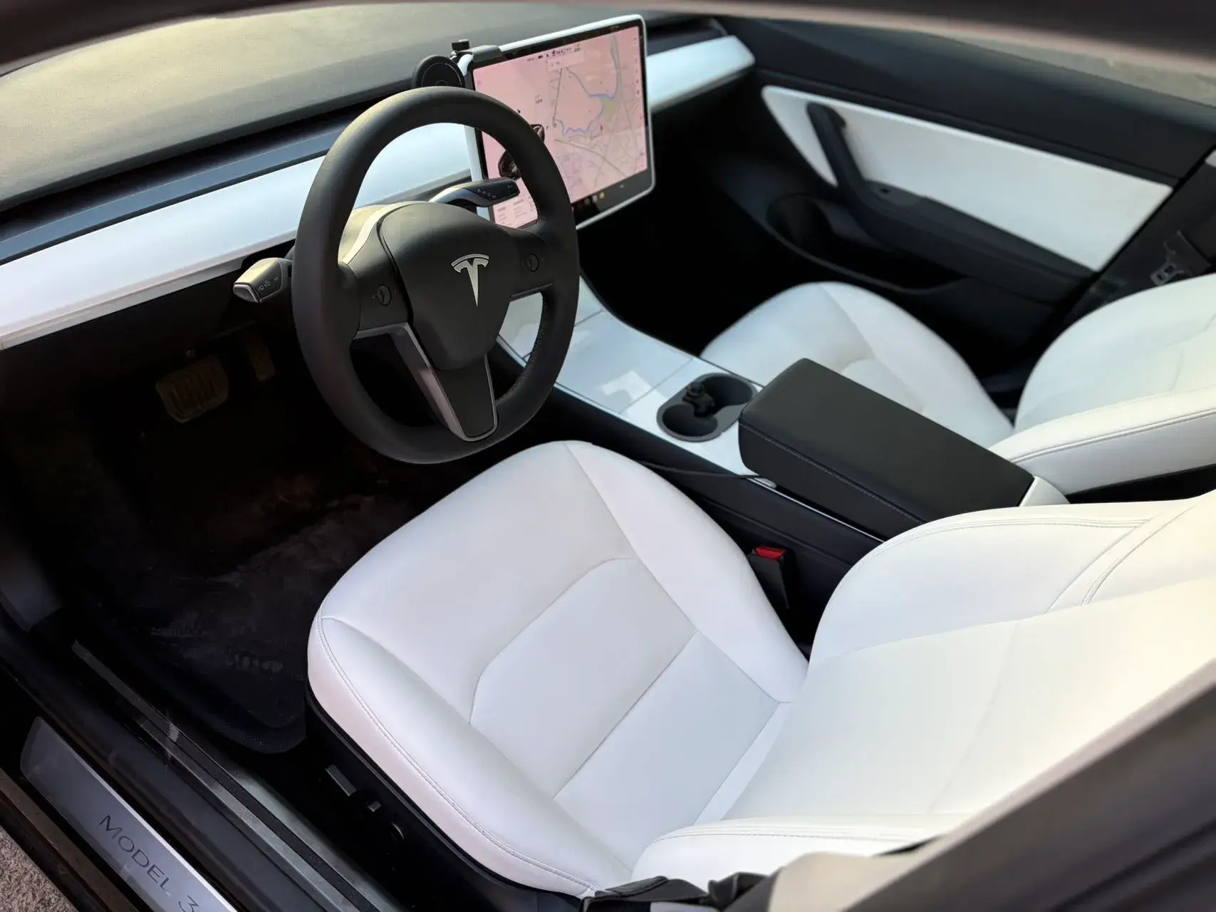 2020 TESLA MODEL thumbnail 3