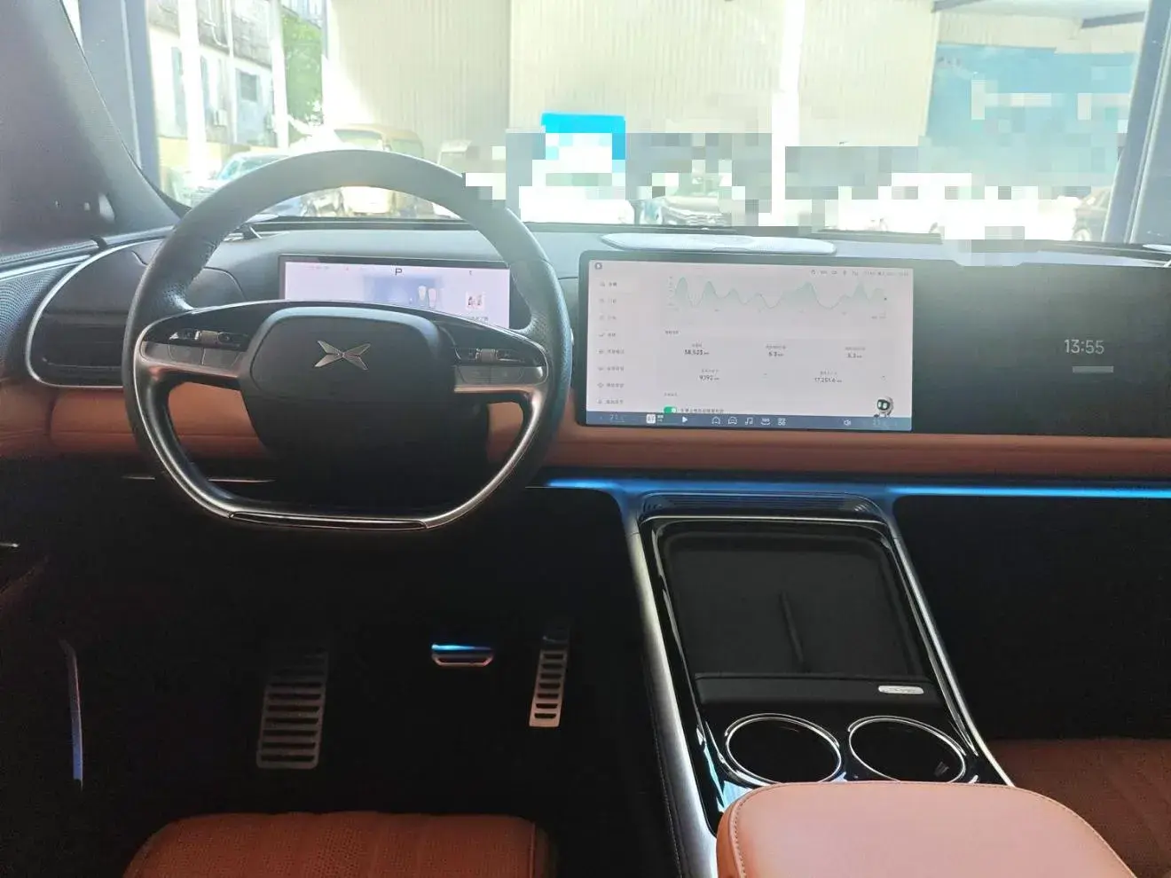 2022 XPENG G9 thumbnail 4