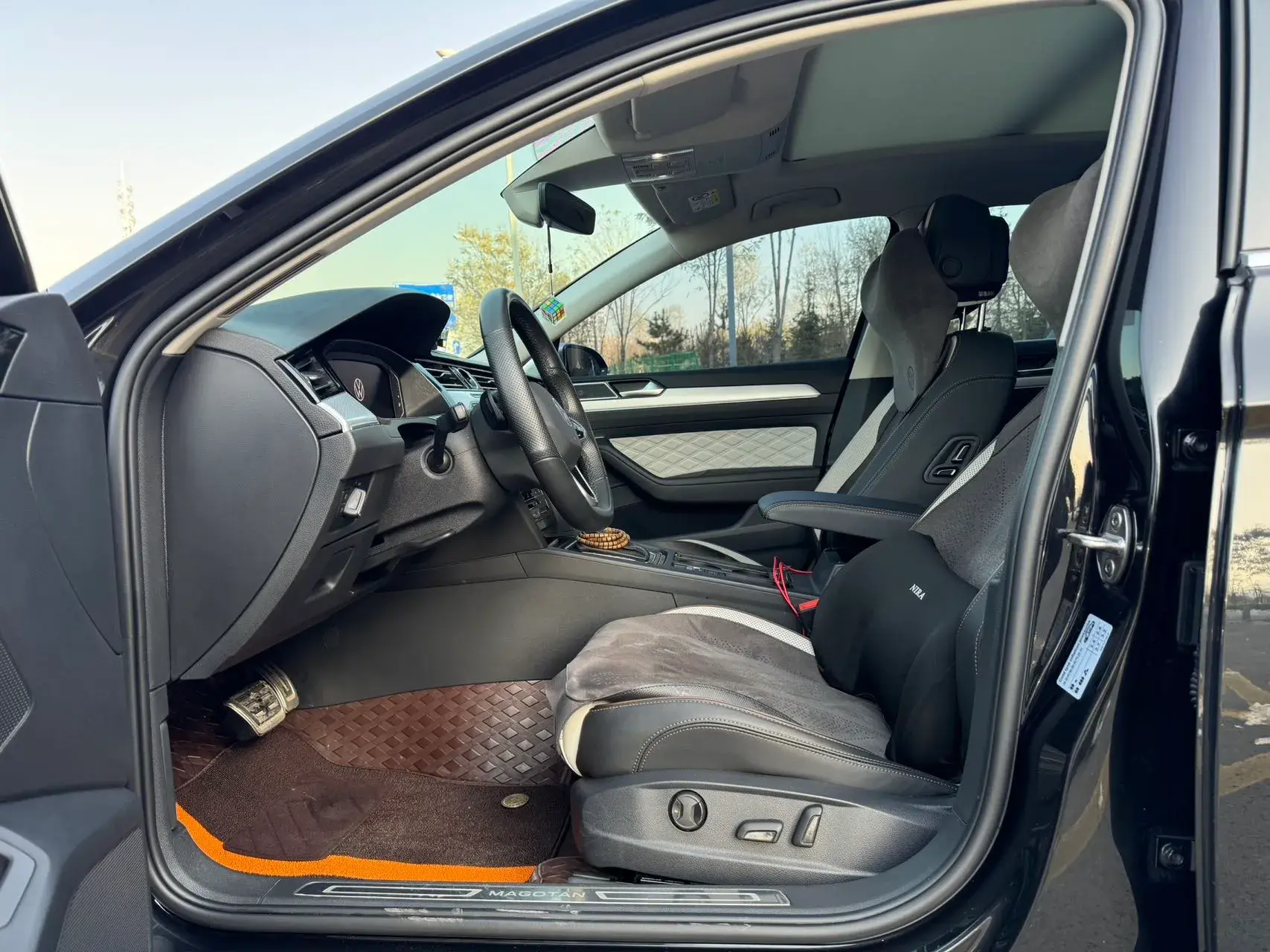 2024 VOLKSWAGEN MAGOTAN thumbnail 4
