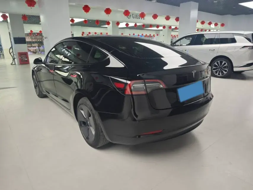 2022 TESLA MODEL thumbnail 4