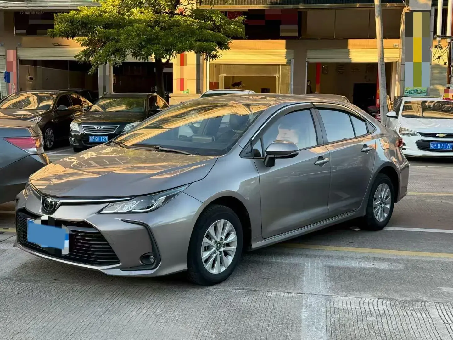 2019 TOYOTA COROLLA view 1