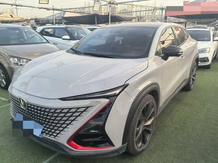 2021 ChangAn UNI-T 1.5T 180HP L4 7DCT